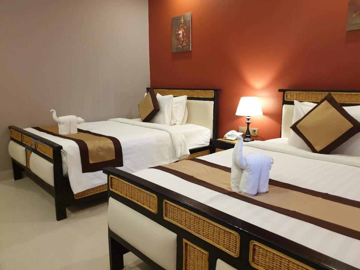 Aristocrat Residence & Hotel Sihanoukville Exterior foto